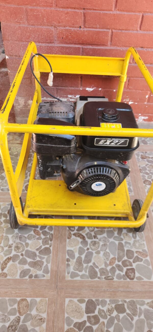 Generador Genpack 4,1 Kva. Motor Japonés  robin Subaru 9 Hp. Alternador Sincro Italiano, Faenas de Construcción - Imagen 7
